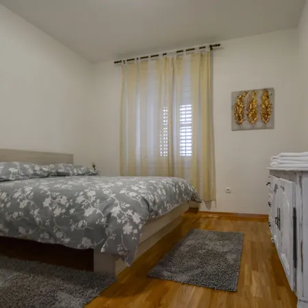 Apartment Vicenco Top Location * Split