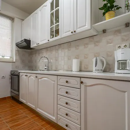 Apartment Vicenco Top Location Split