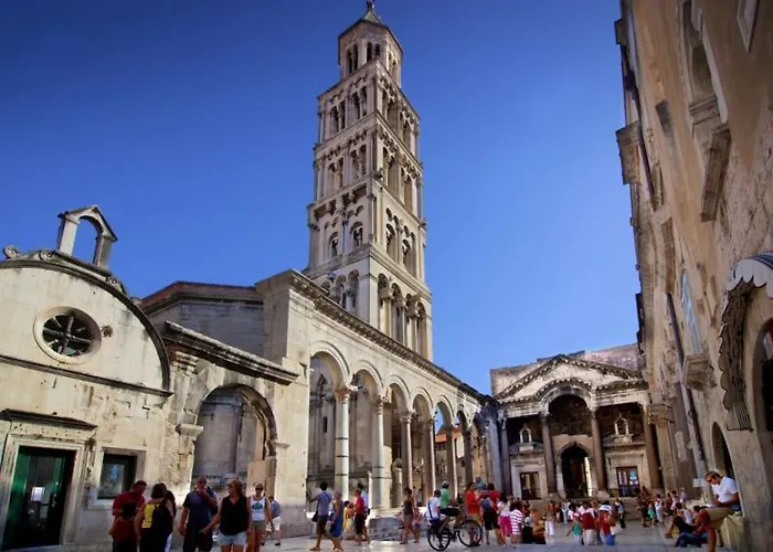 Lejlighed Vicenco Location